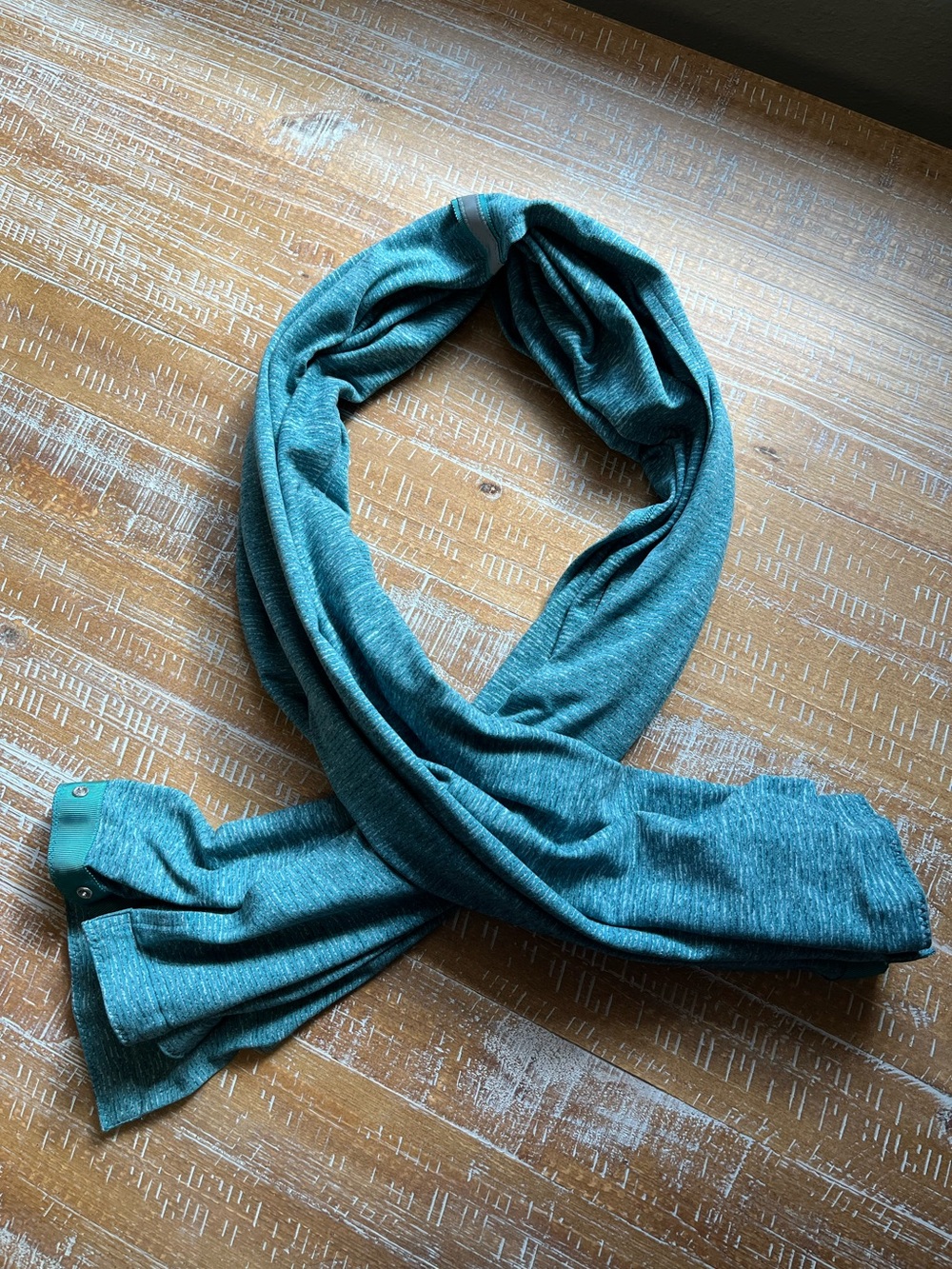 Lululemon Lightweight Teal Infinity Scarf for Women